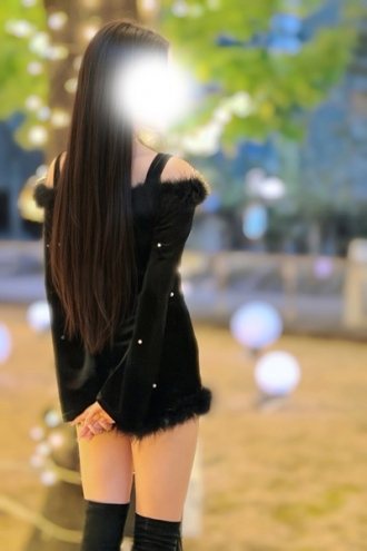 GRAND AROMA東京〜グランドアロマトウキョウのセラピスト「桃瀬りこ」