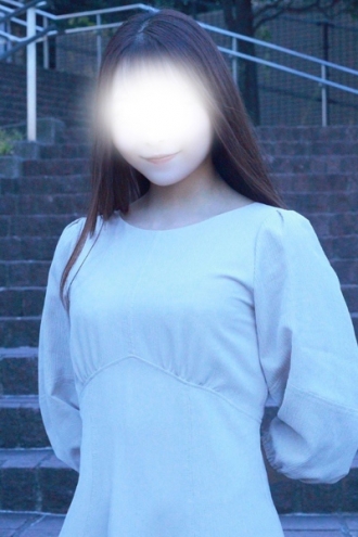 GRAND AROMA東京〜グランドアロマトウキョウのセラピスト「白川れな」