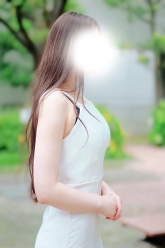 GRAND AROMA東京〜グランドアロマトウキョウのセラピスト「内海みか」