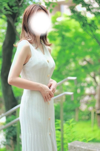 GRAND AROMA東京〜グランドアロマトウキョウのセラピスト「川崎みれい」