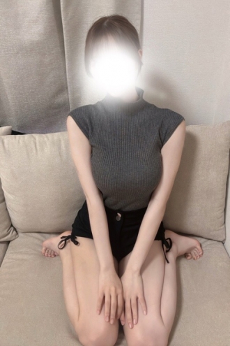 GRAND AROMA東京〜グランドアロマトウキョウのセラピスト「白石さな」