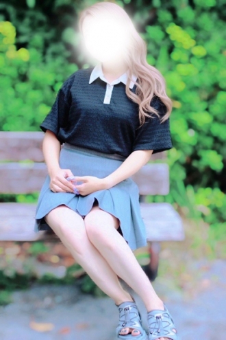 GRAND AROMA東京〜グランドアロマトウキョウのセラピスト「新道まや」