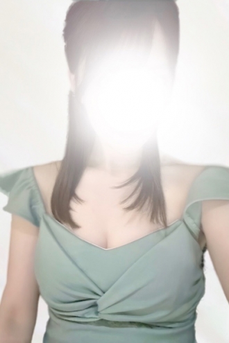 GRAND AROMA東京〜グランドアロマトウキョウのセラピスト「火野るる」