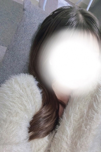 GRAND AROMA東京〜グランドアロマトウキョウのセラピスト「浜崎れいな」