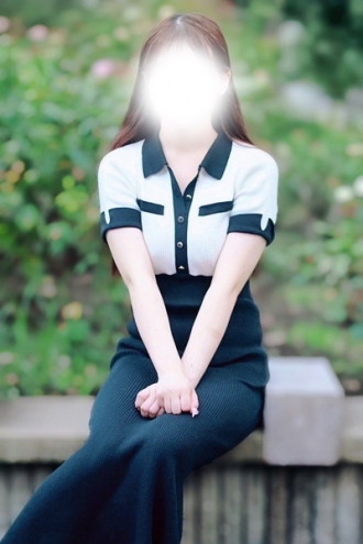 GRAND AROMA東京〜グランドアロマトウキョウのセラピスト「古沢さや」