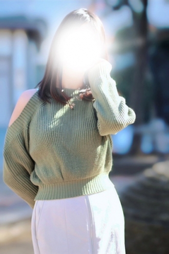 GRAND AROMA東京〜グランドアロマトウキョウのセラピスト「北山いおり」