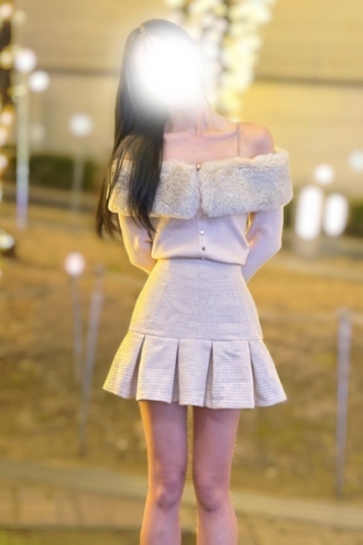 GRAND AROMA東京〜グランドアロマトウキョウのセラピスト「七海りんか」