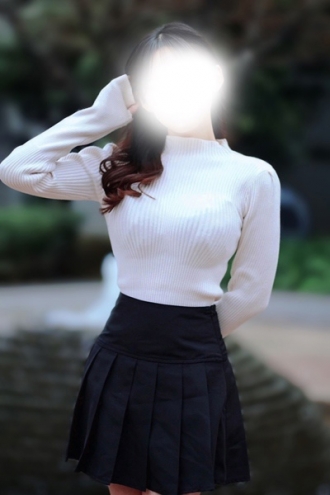 GRAND AROMA東京〜グランドアロマトウキョウのセラピスト「今井ありさ」