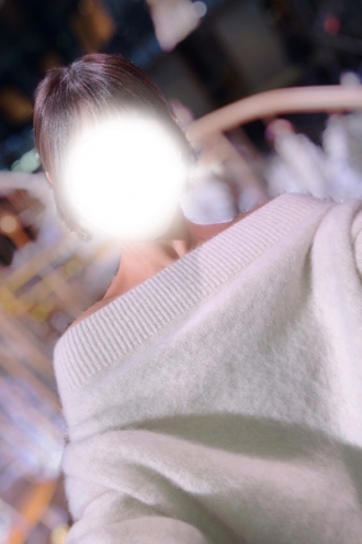 GRAND AROMA東京〜グランドアロマトウキョウのセラピスト「夏目ゆま」