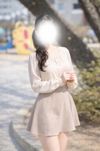 GRAND AROMA東京〜グランドアロマトウキョウのセラピスト「月島まゆ」