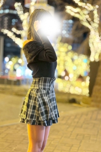 GRAND AROMA東京〜グランドアロマトウキョウのセラピスト「矢沢なな」