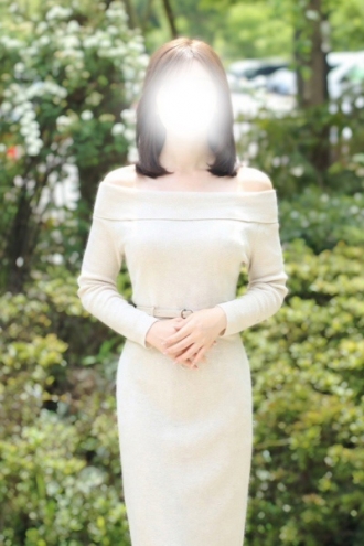 GRAND AROMA東京〜グランドアロマトウキョウのセラピスト「道場あおい」