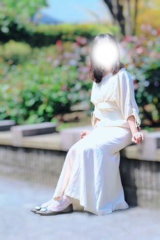 GRAND AROMA東京〜グランドアロマトウキョウのセラピスト「遠野こまち」