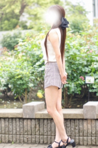 GRAND AROMA東京〜グランドアロマトウキョウのセラピスト「望月みやび」